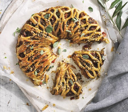 Goat’s Cheese, Tomato & Pesto Lattice Goat’s Cheese, Tomato & Pesto Lattice