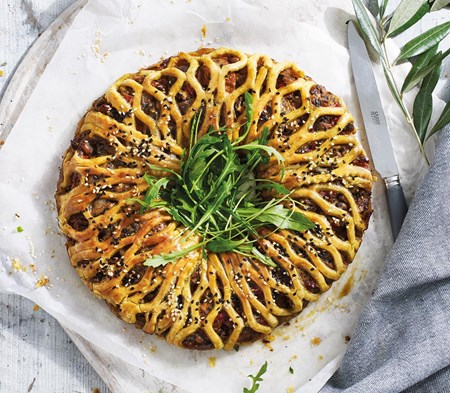 Goat’s Cheese, Tomato & Pesto Lattice Goat’s Cheese, Tomato & Pesto Lattice
