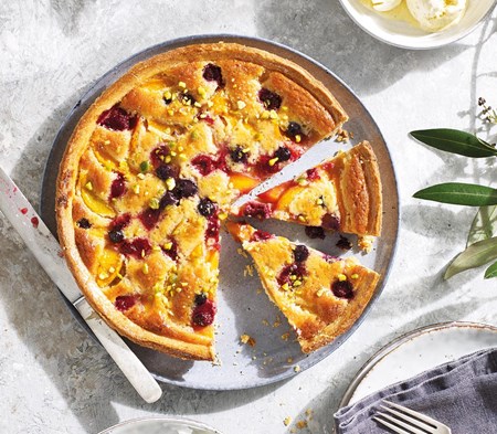 Peach & Raspberry Tart Peach & Raspberry Tart
