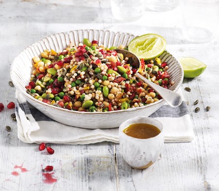 Rainbow Salad with a Ginger, Lemongrass & Sesame Dressing Rainbow Salad with a Ginger, Lemongrass & Sesame Dressing