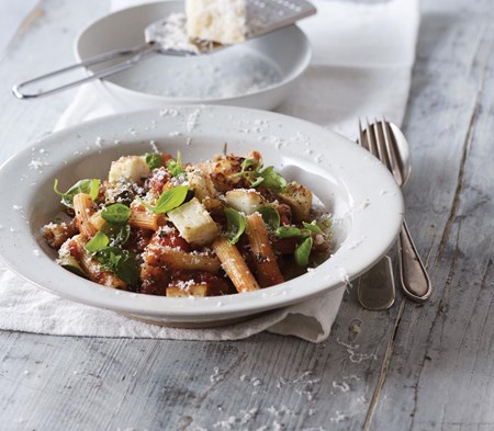Halloumi & Roasted Vegetable Pasta Halloumi & Roasted Vegetable Pasta