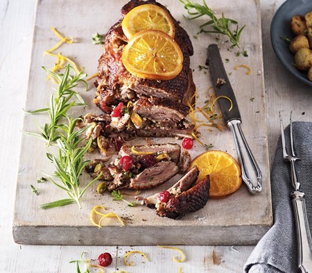 Whole Roast Duck with Cranberry Stuffing Whole Roast Duck with Cranberry Stuffing