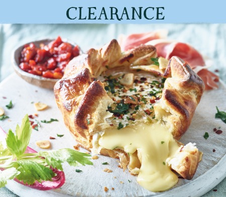 Baked Camembert with Sweet Pepper Chutney image